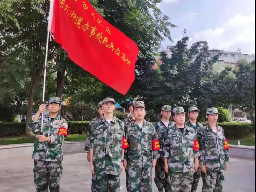 谈球吧体育